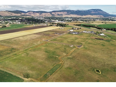 0 Blue Mountain Dr unit 9 19086277, La Grande, OR 97850 - photo 5