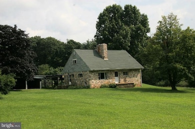 13413 Ritchie Rd, Cascade, MD 21719 - photo 5