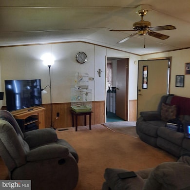 1047 Sage Ave, Reading, PA 19605 - photo 2