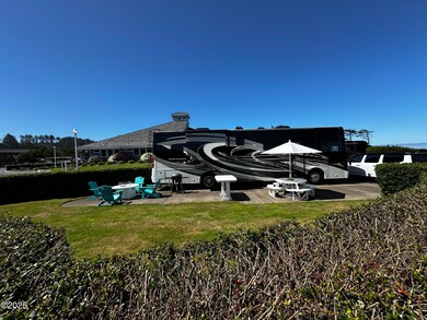 148 N Coast Hwy, Newport, OR 97365 - photo 3