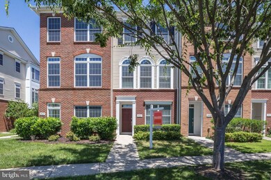 25027 Justice Dr, Chantilly, VA 20152 - photo 2