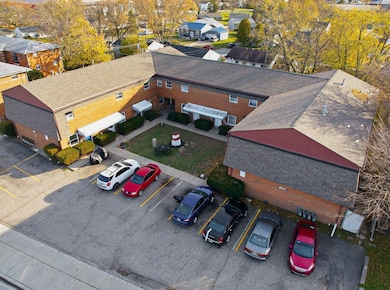 4637 Hilton Ave, Columbus, OH 43228 - photo 3