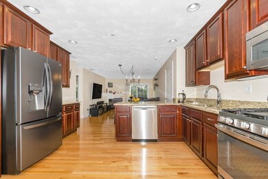 10 Cunningham Ln unit 205, Billerica, MA 01821 - photo 5