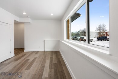 First floor bonus/office