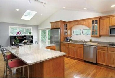 83 Peregrine Rd, Newton Center, MA 02459 - photo 5