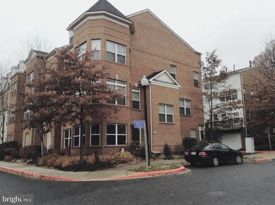 10201 Rutland Round Rd, Columbia, MD 21044 - photo 2