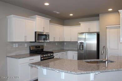 Granite & lots of cabinet space!