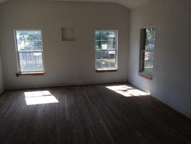 127 W Cherokee Ave, Pharr, TX 78577 - photo 2