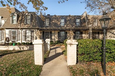 Front Entrance - Easy access with only two steps!