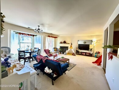 309 Trinity Ct unit 8, Princeton, NJ 08540 - photo 3