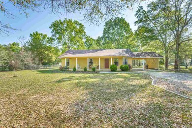 10 Wisteria Dr, Crawfordville, FL 32327 - photo 2