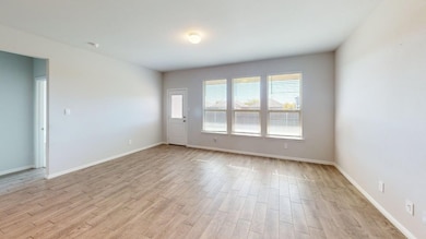 8529 Centerboard Ln, Fort Worth, TX 76179 - photo 7