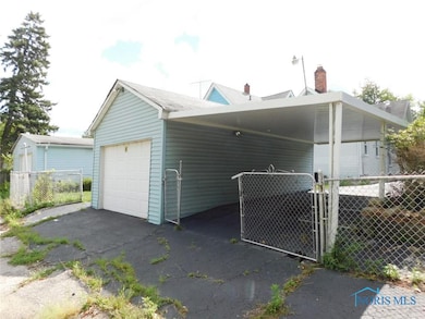 650 Curtis St, Toledo, OH 43609 - photo 4