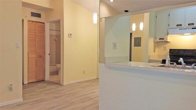 9466 Boca Cove Cir unit 310, Boca Raton, FL 33428 - photo 5