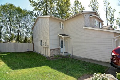 126 W Casino Rd unit 5, Everett, WA 98204 - photo 2