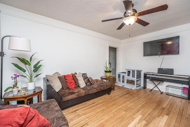 2671HoustonSt05