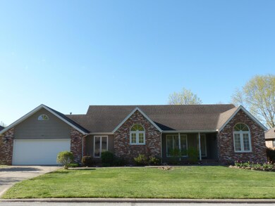 712 Wasson Dr, Nixa, MO 65714 - photo 2