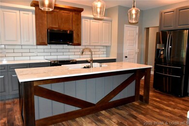 Incredible kitchen with million dollar finishes su