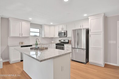 8360 Mathonia Ave, Jacksonville, FL 32211 - photo 7