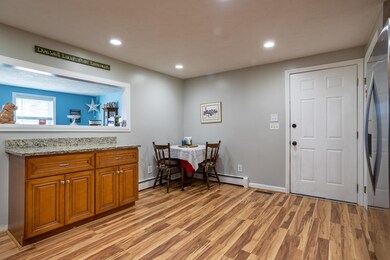 10 Maple Ridge Rd, Seabrook, NH 03874 - photo 3