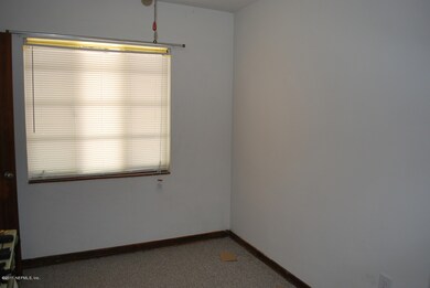 4758 Irvington Ave, Jacksonville, FL 32210 - photo 7