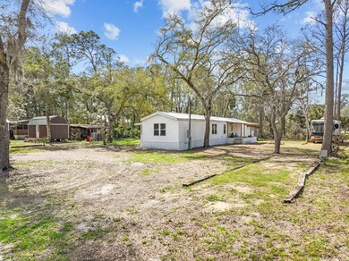 417 NW First Ave, Steinhatchee, FL 32359 - photo 3