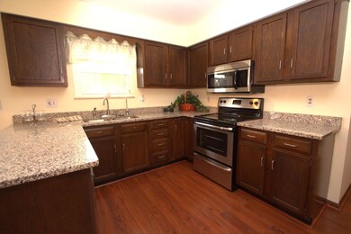 Kitchen, dinette view