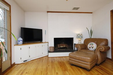 510 Oakwood Dr, Pittsboro, NC 27312 - photo 7