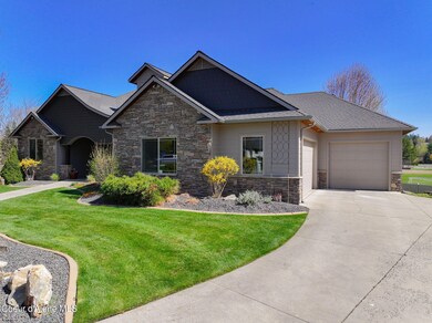 5-web-or-mls-Front-of-Home-3
