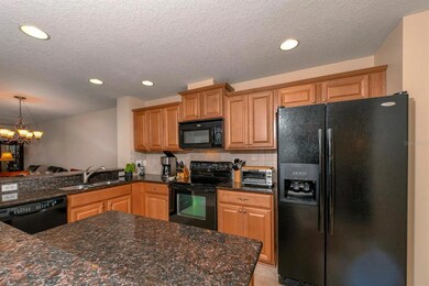 21638 Belgian Ct, Mount Dora, FL 32757 - photo 7