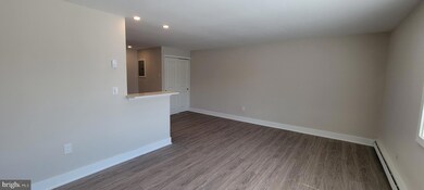 110 W North Ln unit B7, Conshohocken, PA 19428 - photo 3