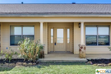 526 N Elm Rd, Burlington, TX 76519 - photo 3