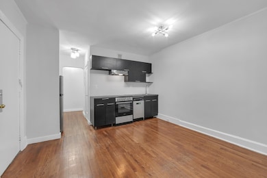 133 E 35th St unit 1, New York, NY 10016 - photo 3
