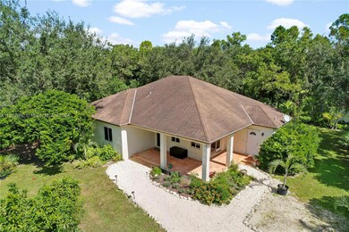 3/2 1 ACRE POOL HOME FOR RENT TURNKEY