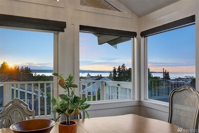 539 Hemlock Way, Edmonds, WA 98020 - photo 3