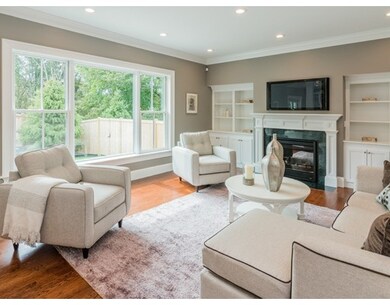 136 Edinboro St unit 136, Newtonville, MA 02460 - photo 2