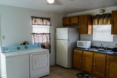 202 Oddo St, Houston, TX 77022 - photo 3