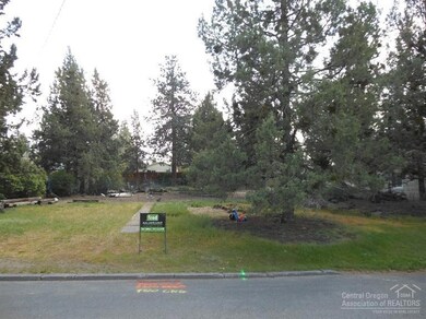 445 NE Dekalb Ave, Bend, OR 97701 - photo 2