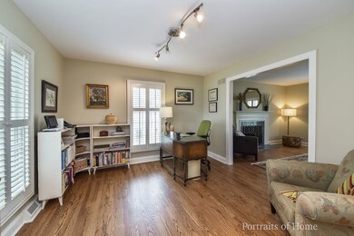 1076 Bluestem Ln unit 2, Batavia, IL 60510 - photo 7