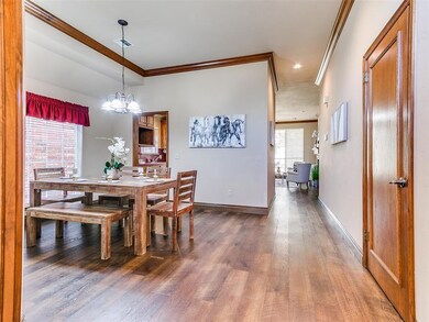 11 S Ridge Pointe Dr, Edmond, OK 73034 - photo 7