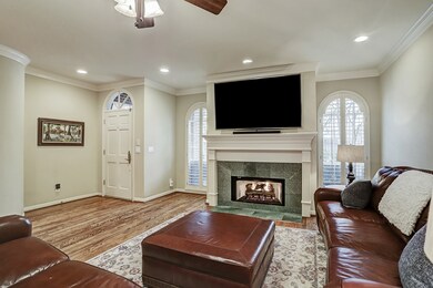 2314 Brun St, Houston, TX 77019 - photo 4