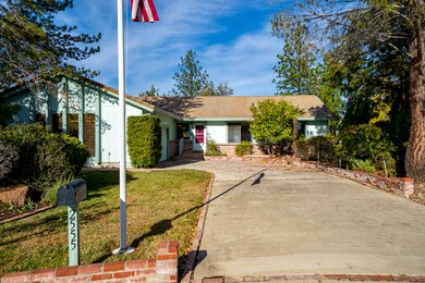 2555 Sandra Ct-2