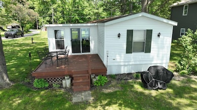 11400 W Paradise Rd, Monticello, IN 47960 - photo 2