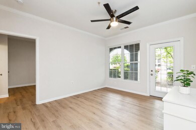 46588 Drysdale Terrace unit 101, Sterling, VA 20165 - photo 4