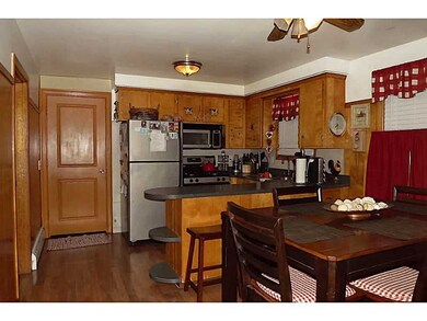 29 Wainwright St, Providence, RI 02908 - photo 2