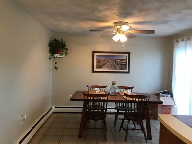 27 Mohawk Dr unit A, Londonderry, NH 03053 - photo 4