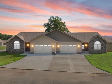 118 A W Canterbury Dr, Bronston, KY 42518 - photo 2