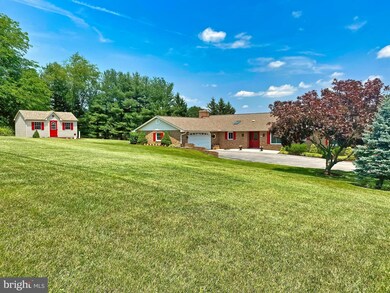 4837 Bushey Rd, Sykesville, MD 21784 - photo 2