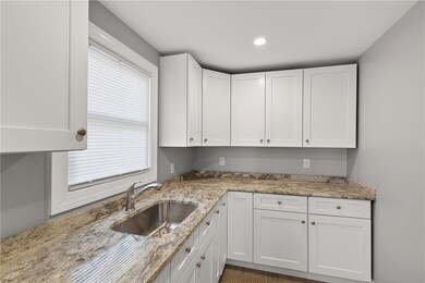 122 Brookside Ave, West Warwick, RI 02893 - photo 6