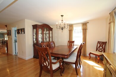 73 Goodmans Hill Rd, Sudbury, MA 01776 - photo 4